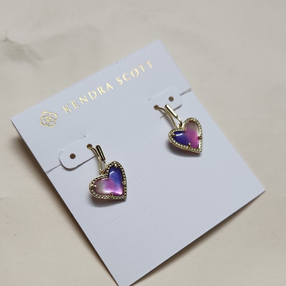 Kendra Scott Ari Heart  Purple Heart Earrings